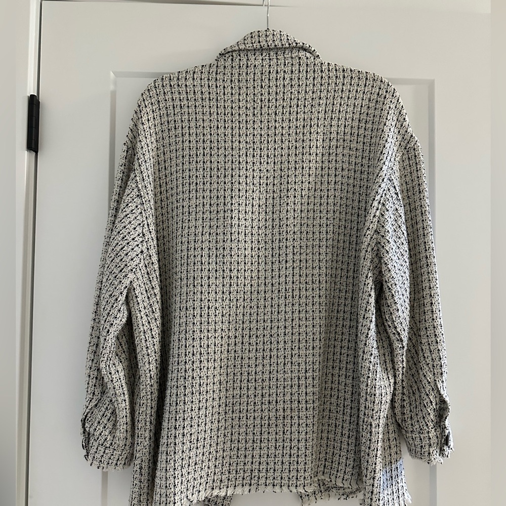 Zara Cream and Black Textured Oversized Bomber Jacket - Picture 3 of 5